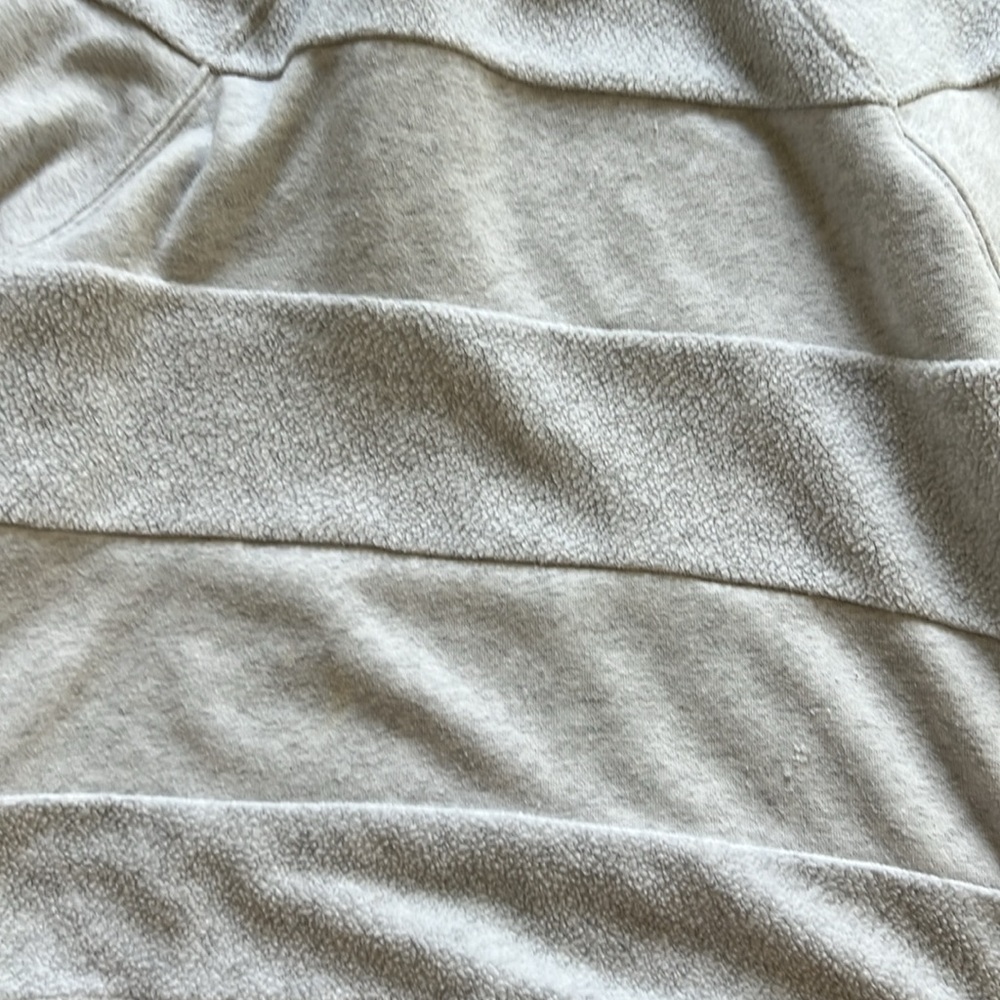 Women’s GAP Light Gray Striped Sweatshirt - Picture 2 of 7